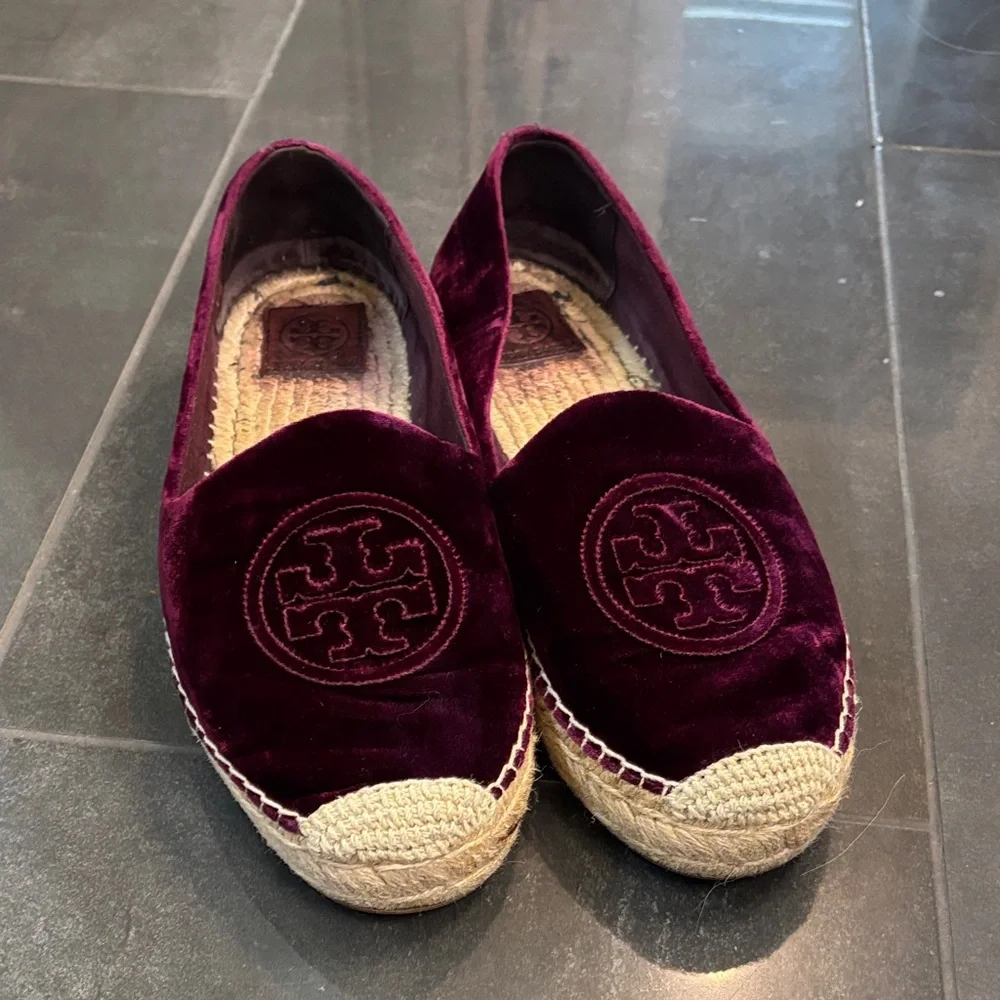 Tory Burch Velvet Espadrilles in Deep Purple